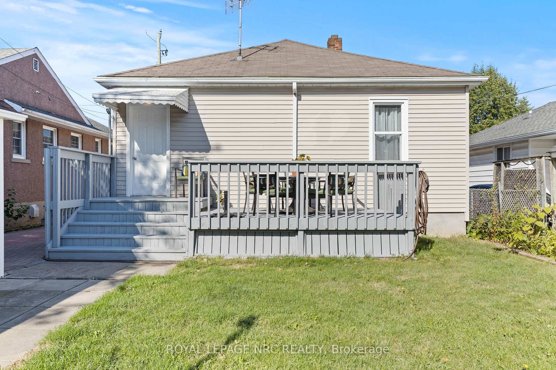 Photo 36 of 28 Augusta Avenue, St. Catharines, Facer — HOMEH