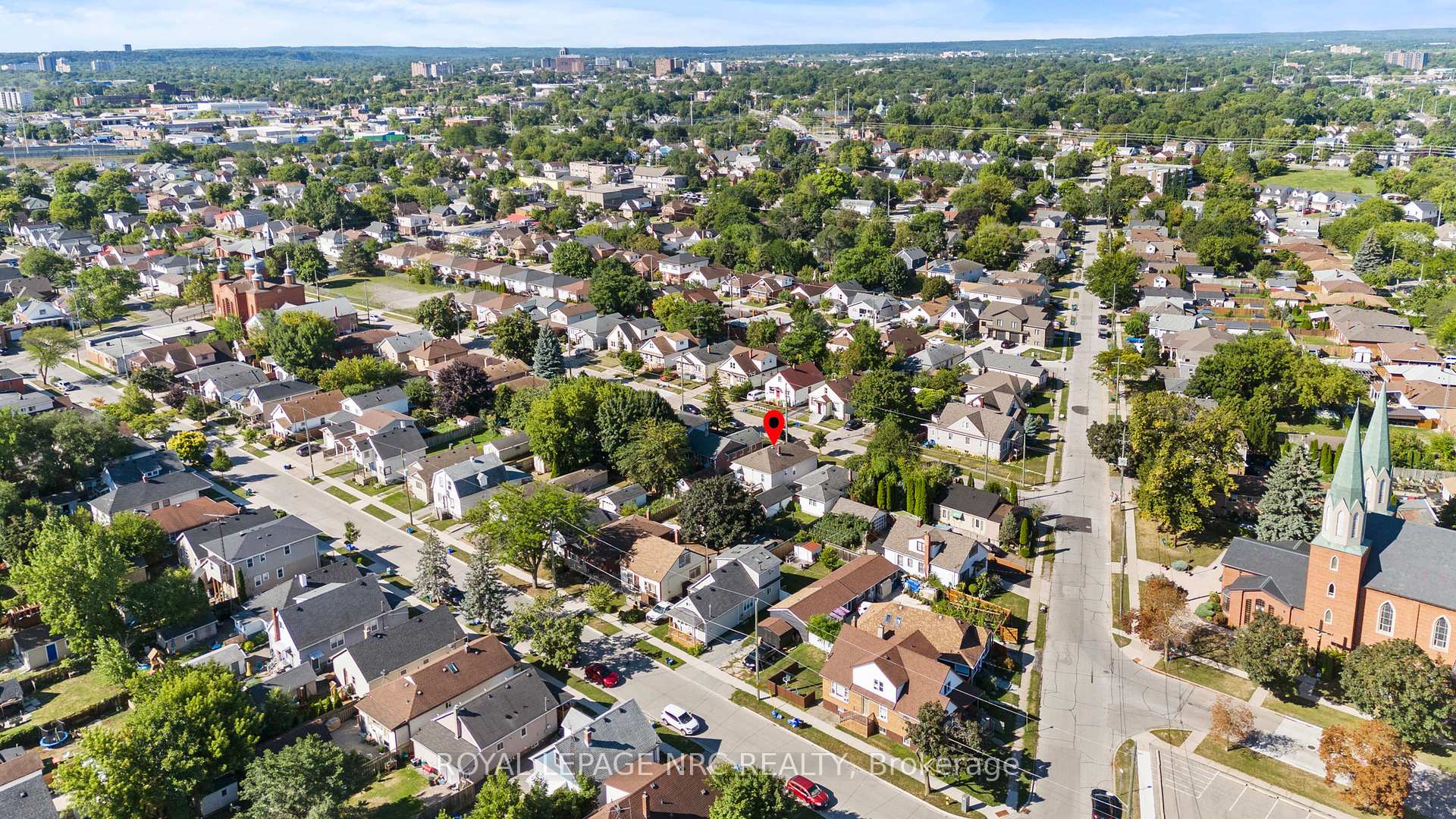 Photo 43 of 28 Augusta Avenue, St. Catharines, Facer — HOMEH