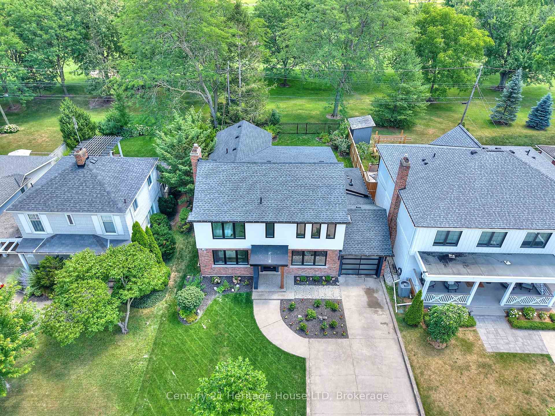 Photo 4 of 65 Highland Avenue, St. Catharines, Old Glenridge — HOMEH