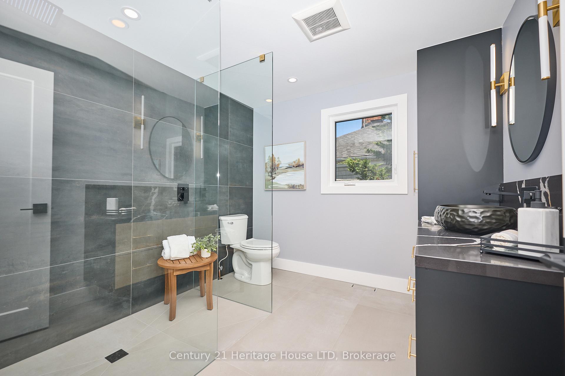 Photo 30 of 65 Highland Avenue, St. Catharines, Old Glenridge — HOMEH
