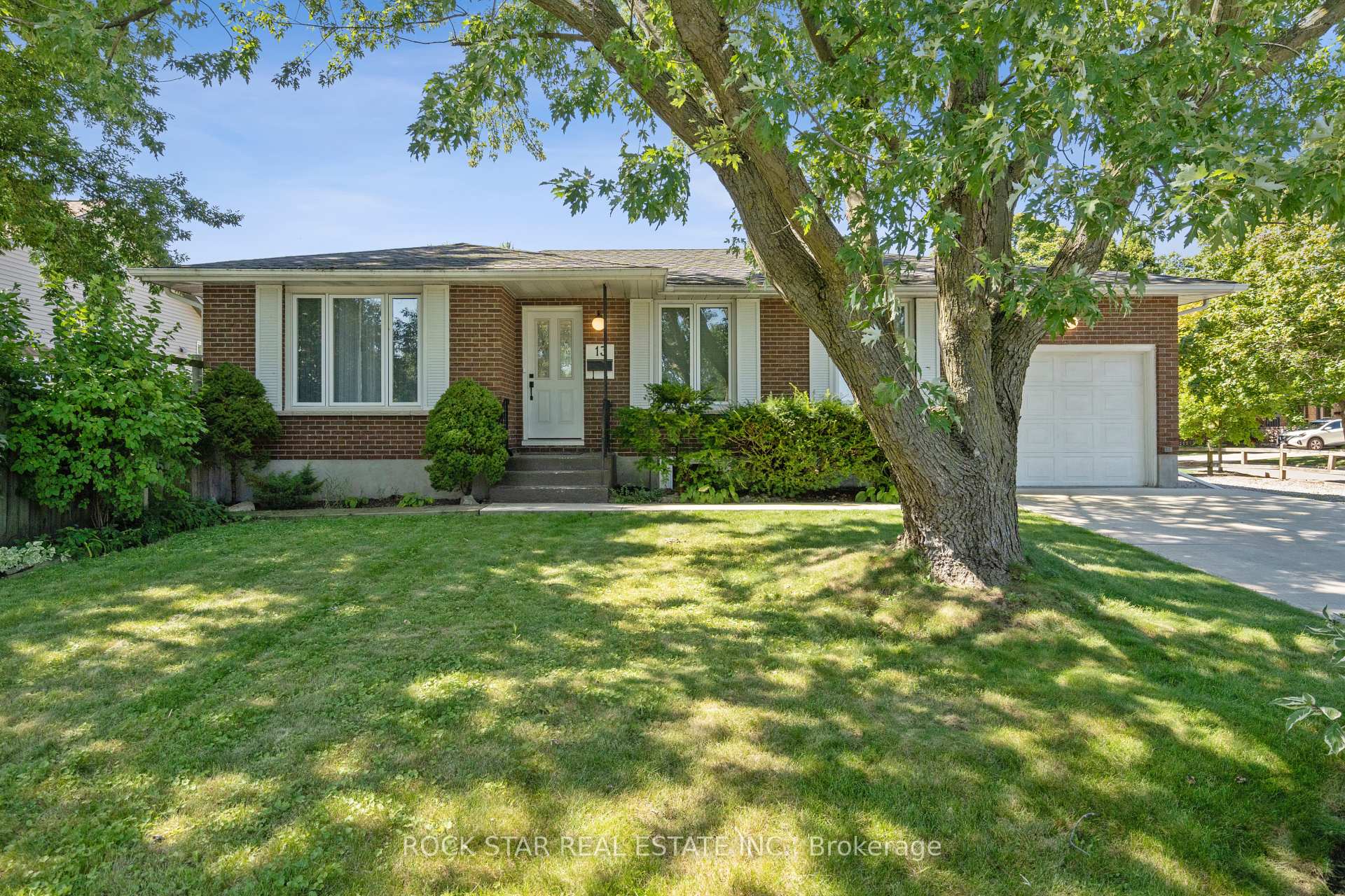 Photo 1 of Unit Lower, 13 Derby Lane, St. Catharines, E. Chester — HOMEH