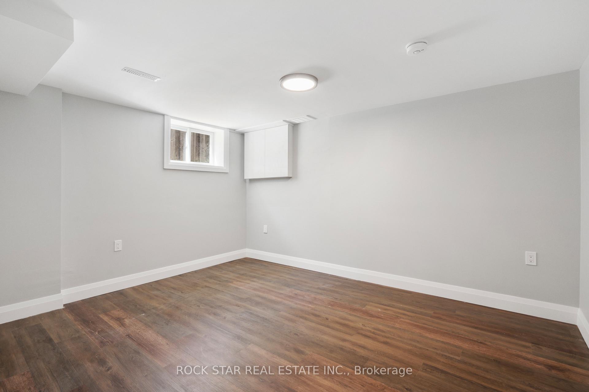 Photo 13 of Unit Lower, 13 Derby Lane, St. Catharines, E. Chester — HOMEH