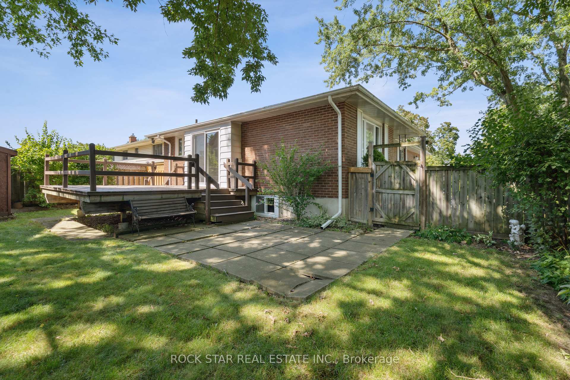 Photo 23 of Unit Lower, 13 Derby Lane, St. Catharines, E. Chester — HOMEH