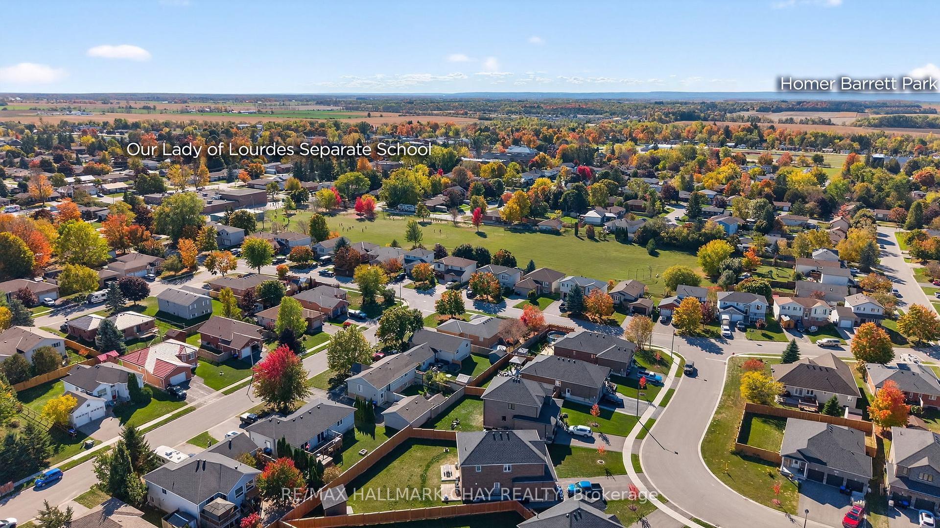 Photo 23 of 138 Ritchie Crescent, Springwater, Elmvale — HOMEH