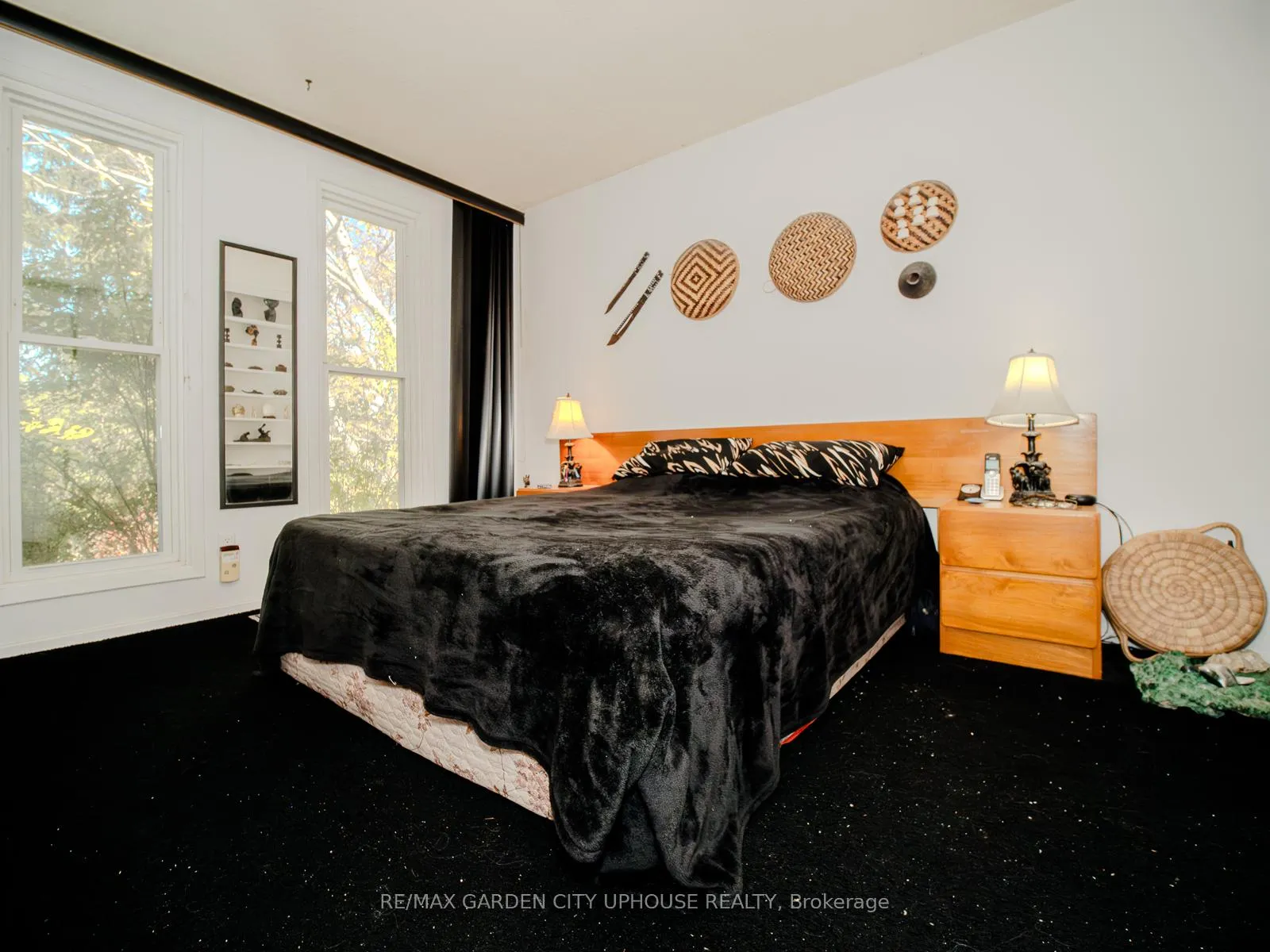 Photo 77 of 56 The Cedars, St. Catharines, Vine/Linwell — HOMEH