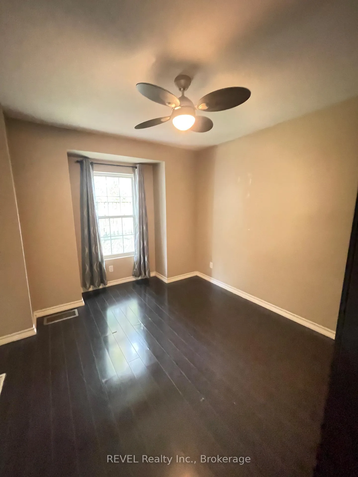 Photo 20 of Unit 1, 17 Marmora Street, St. Catharines, E. Chester — HOMEH