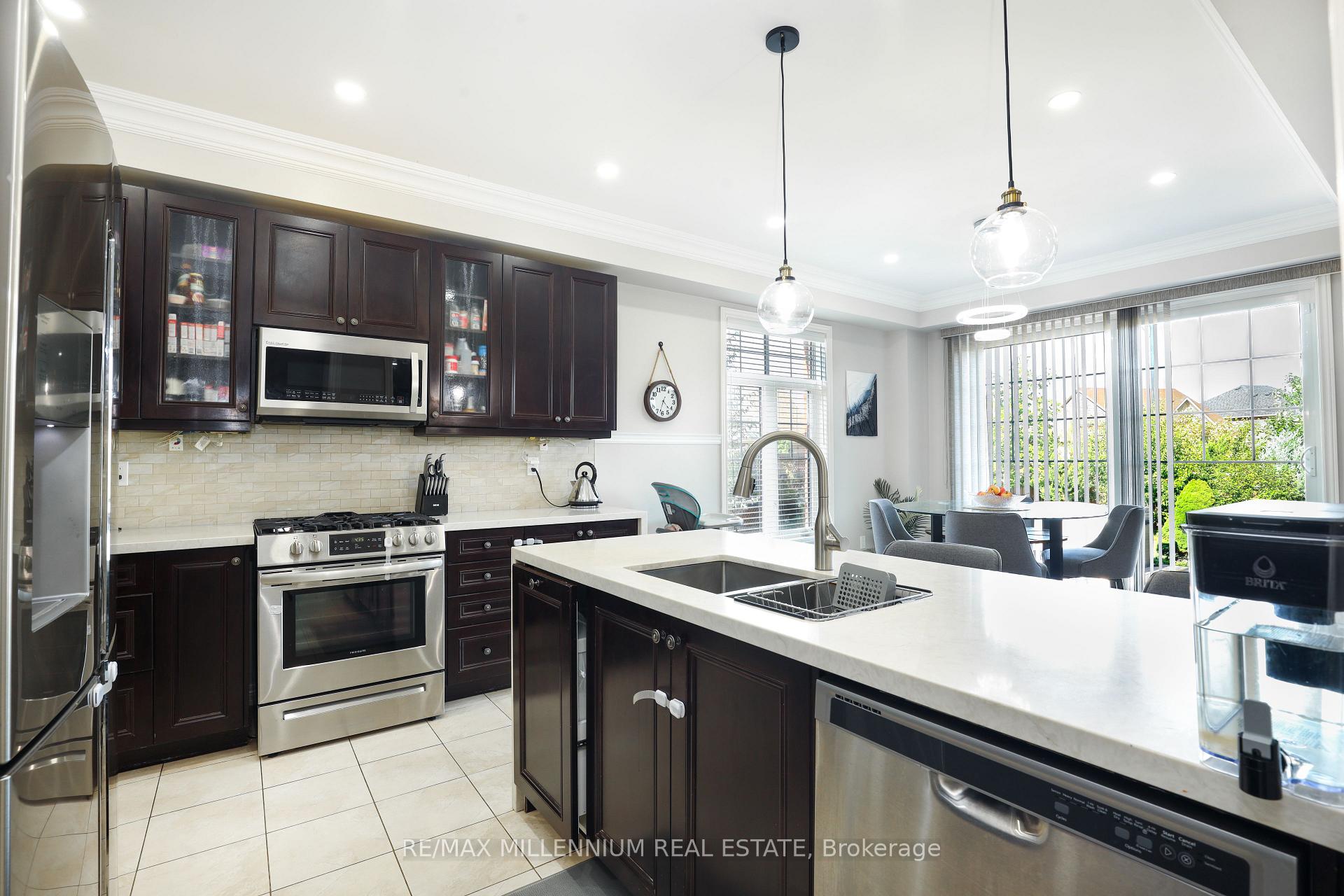 Photo 11 of 58 Trail Boulevard, Springwater, Centre Vespra — HOMEH