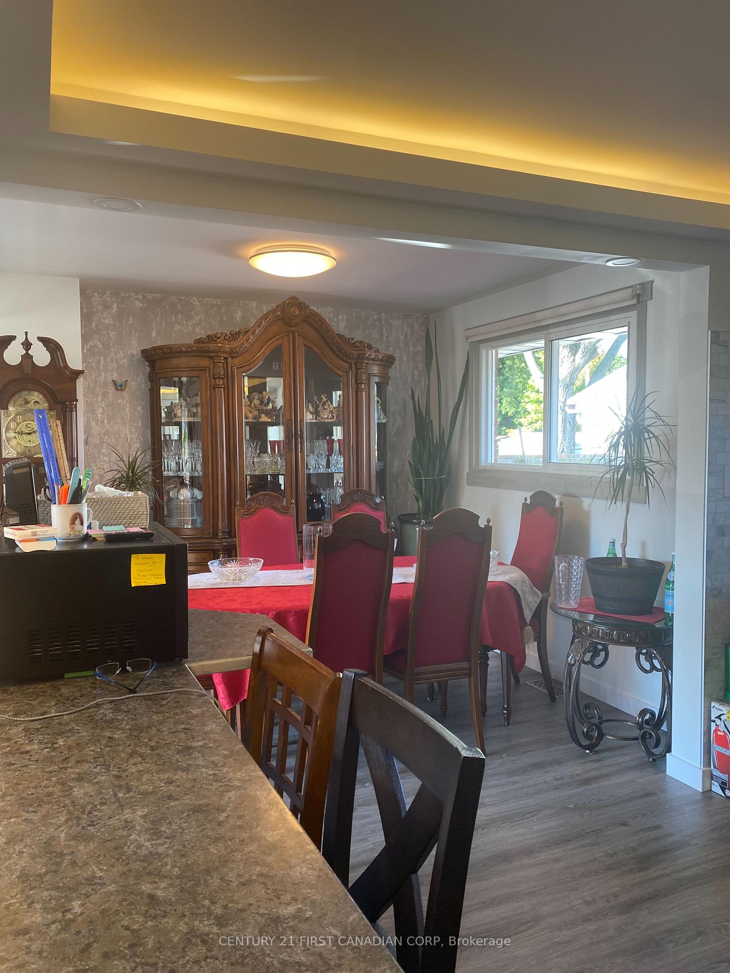 Photo 7 of Unit Main level, 345 Astor Park, St. Clair — HOMEH
