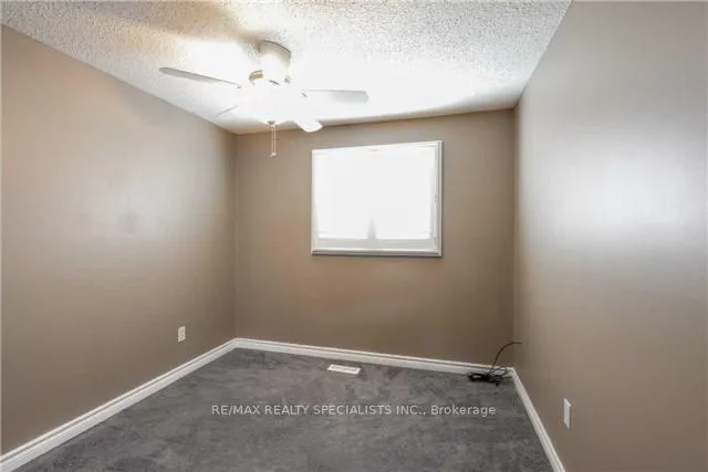 Photo 11 of 17 Gilmore Drive, Brampton, Madoc — HOMEH