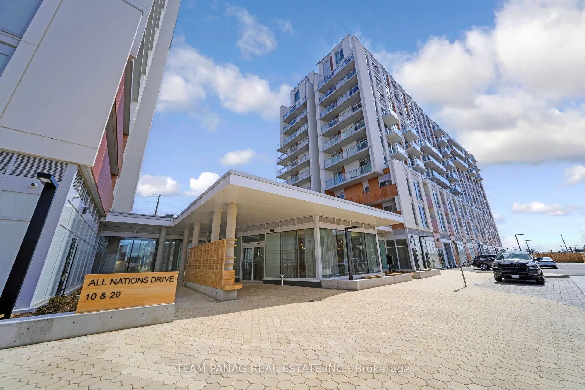 Photo 2 of Unit 421, 20 All Nations Drive, Brampton, Northwest Brampton — HOMEH