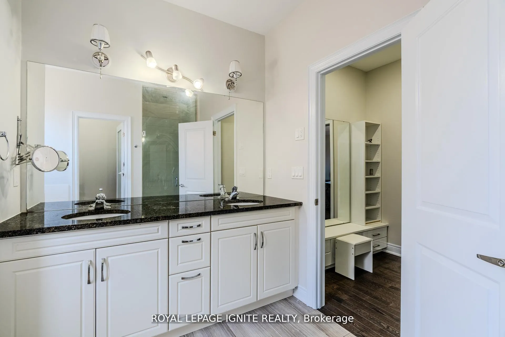 Photo 32 of 73 Kentwood Crescent, Markham, Box Grove — HOMEH