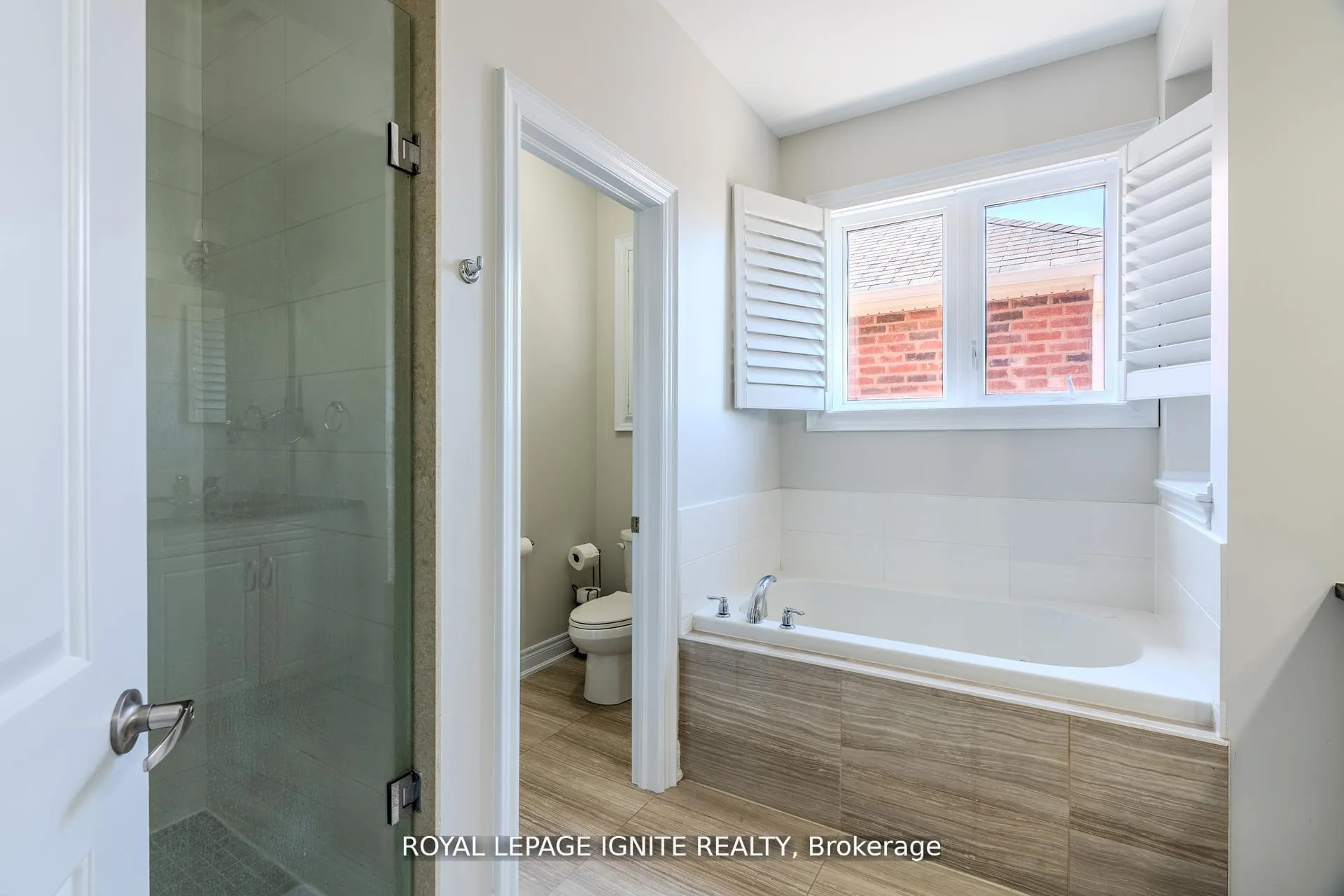 Photo 34 of 73 Kentwood Crescent, Markham, Box Grove — HOMEH