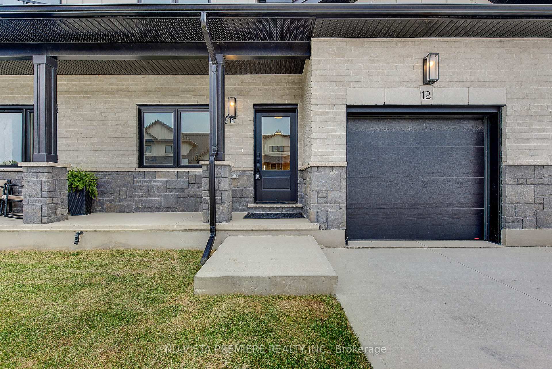 Photo 2 of Unit 46, 214 St Clair Boulevard, St. Clair — HOMEH