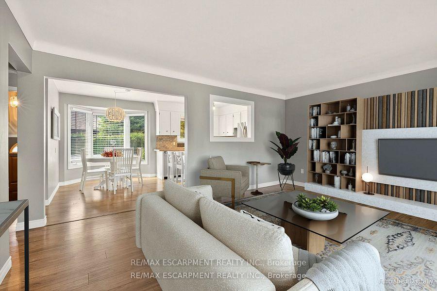 Photo 7 of 12 Ridley Heights Drive, St. Catharines, Ridley — HOMEH