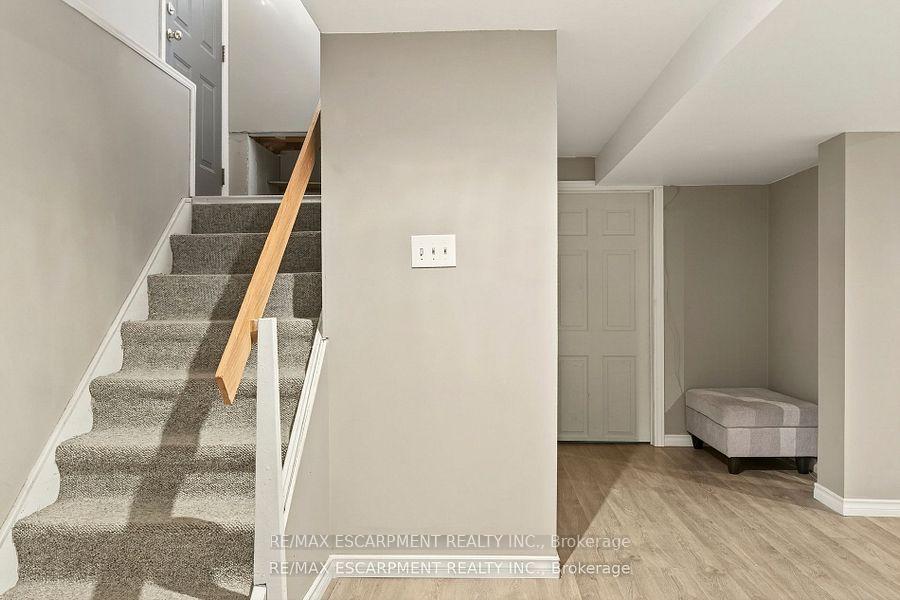 Photo 27 of 12 Ridley Heights Drive, St. Catharines, Ridley — HOMEH