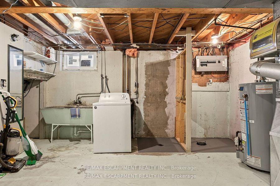 Photo 34 of 12 Ridley Heights Drive, St. Catharines, Ridley — HOMEH