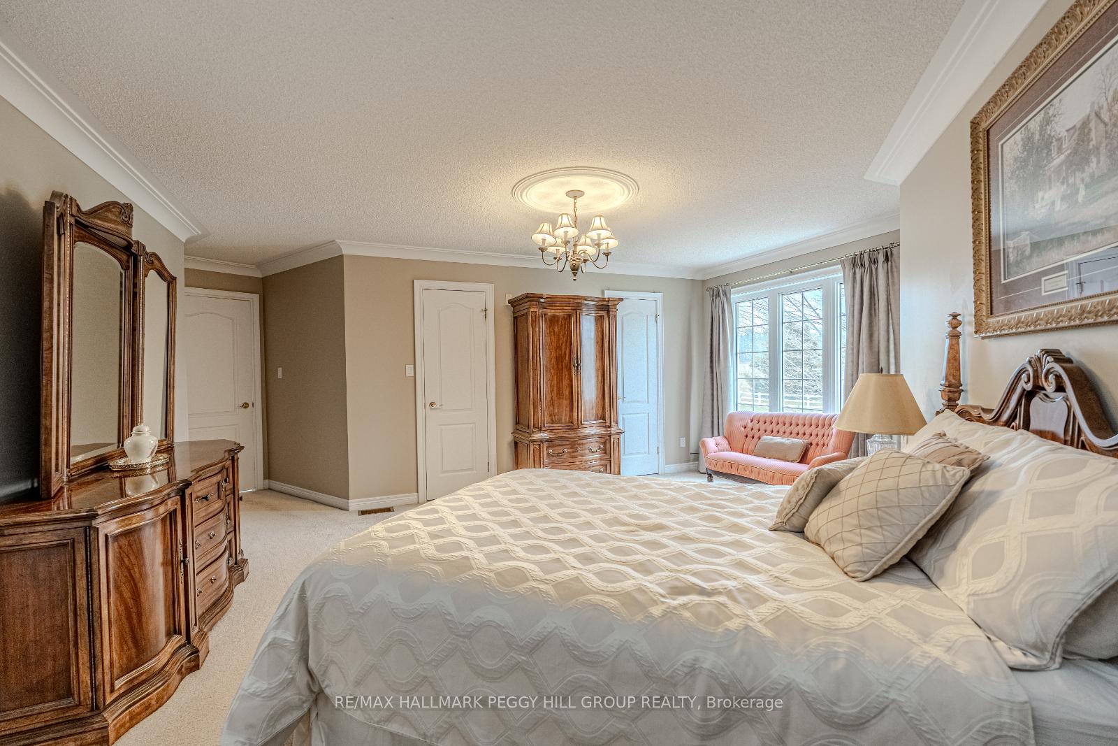 Photo 6 of 1331 Flos Road 3 E, Springwater, Rural Springwater — HOMEH