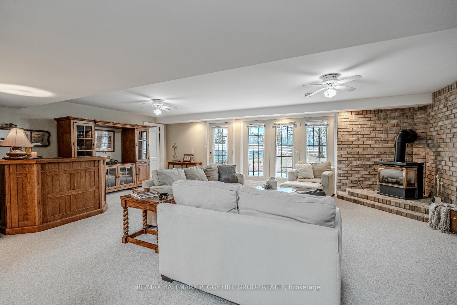 Photo 9 of 1331 Flos Road 3 E, Springwater, Rural Springwater — HOMEH