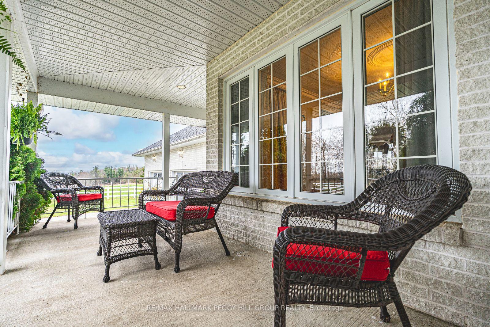 Photo 17 of 1331 Flos Road 3 E, Springwater, Rural Springwater — HOMEH