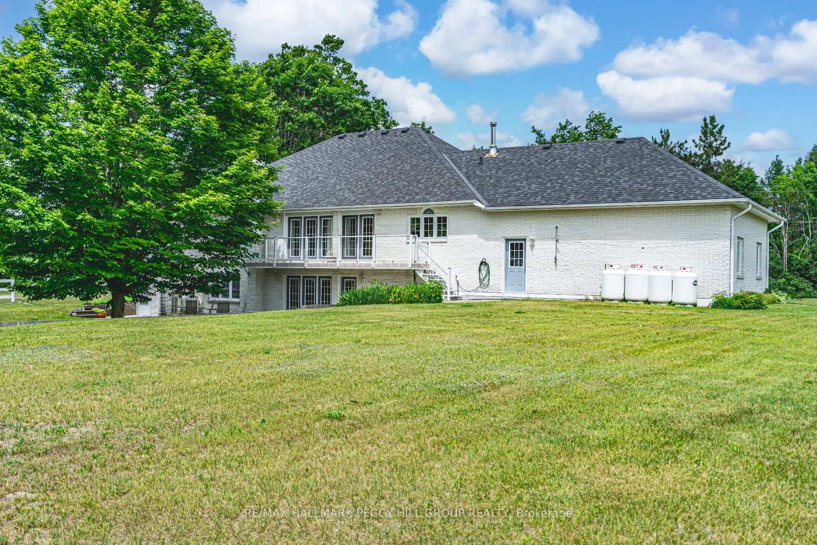 Photo 19 of 1331 Flos Road 3 E, Springwater, Rural Springwater — HOMEH