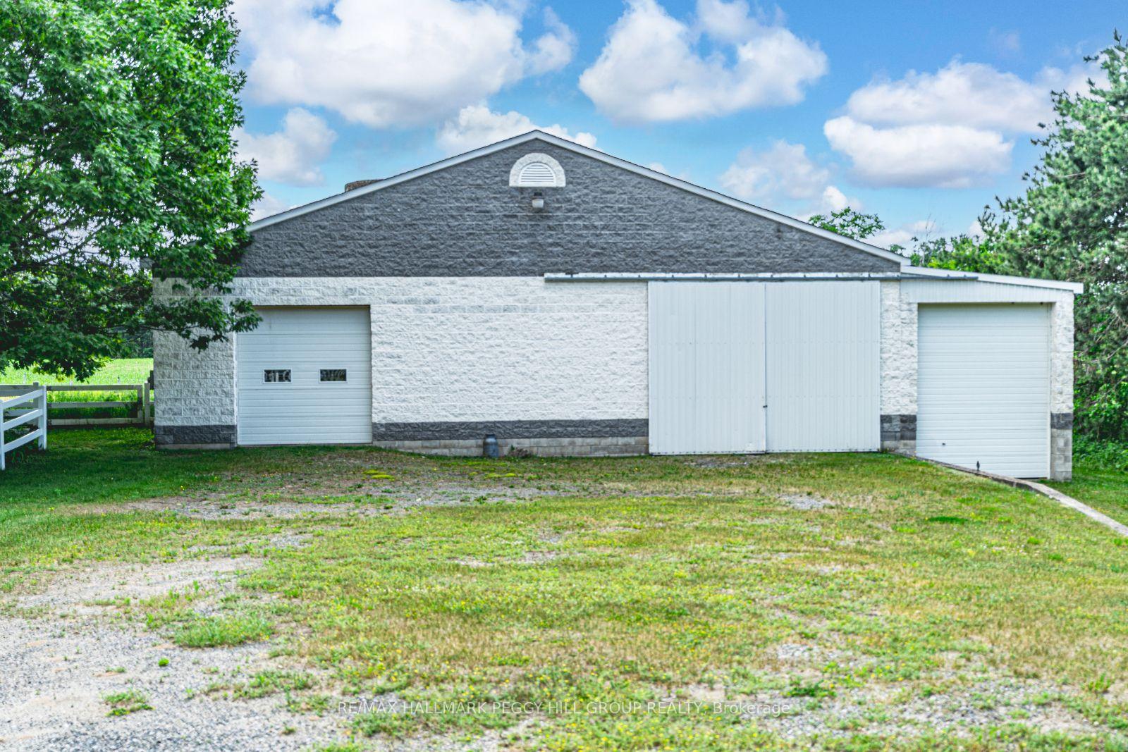 Photo 21 of 1331 Flos Road 3 E, Springwater, Rural Springwater — HOMEH