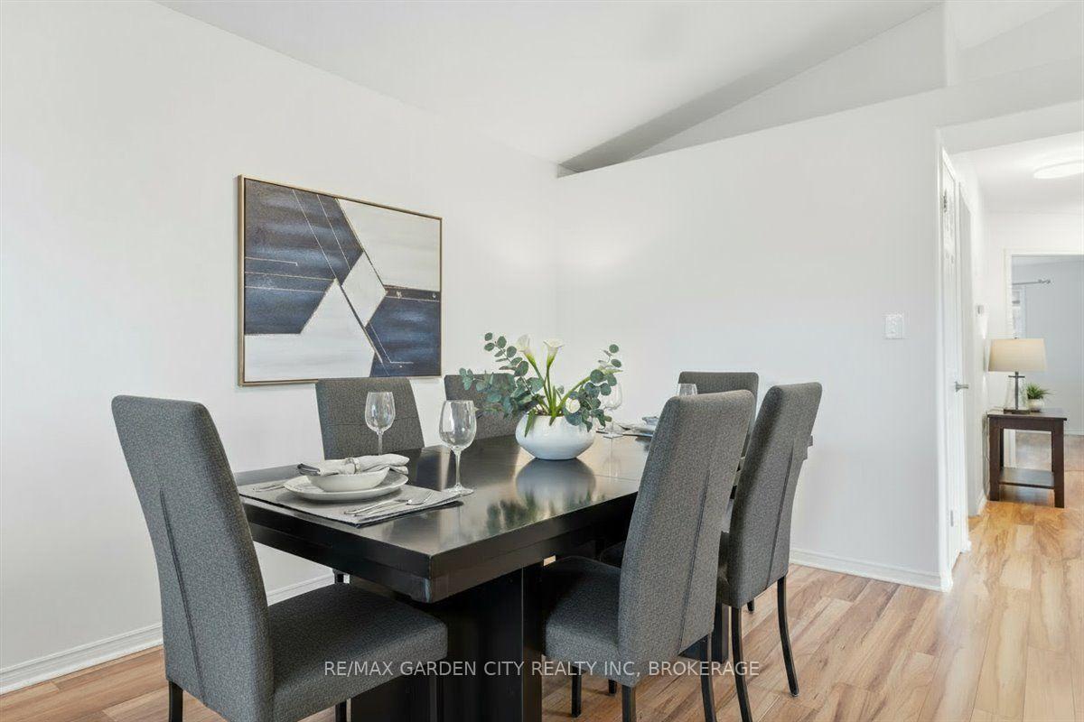Photo 14 of Unit Main, 4 Fox Trail Drive, St. Catharines, Rykert/Vansickle — HOMEH