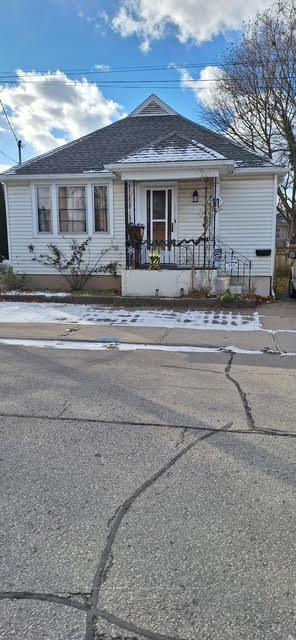 Photo 2 of 11 Vollette Street, St. Catharines, Downtown — HOMEH