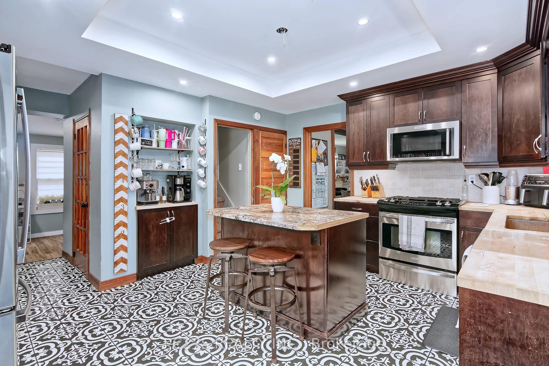 Photo 12 of 3065 Brigden Road, St. Clair — HOMEH