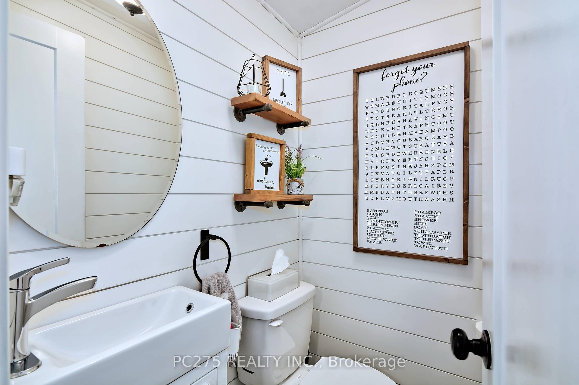 Photo 16 of 3065 Brigden Road, St. Clair — HOMEH