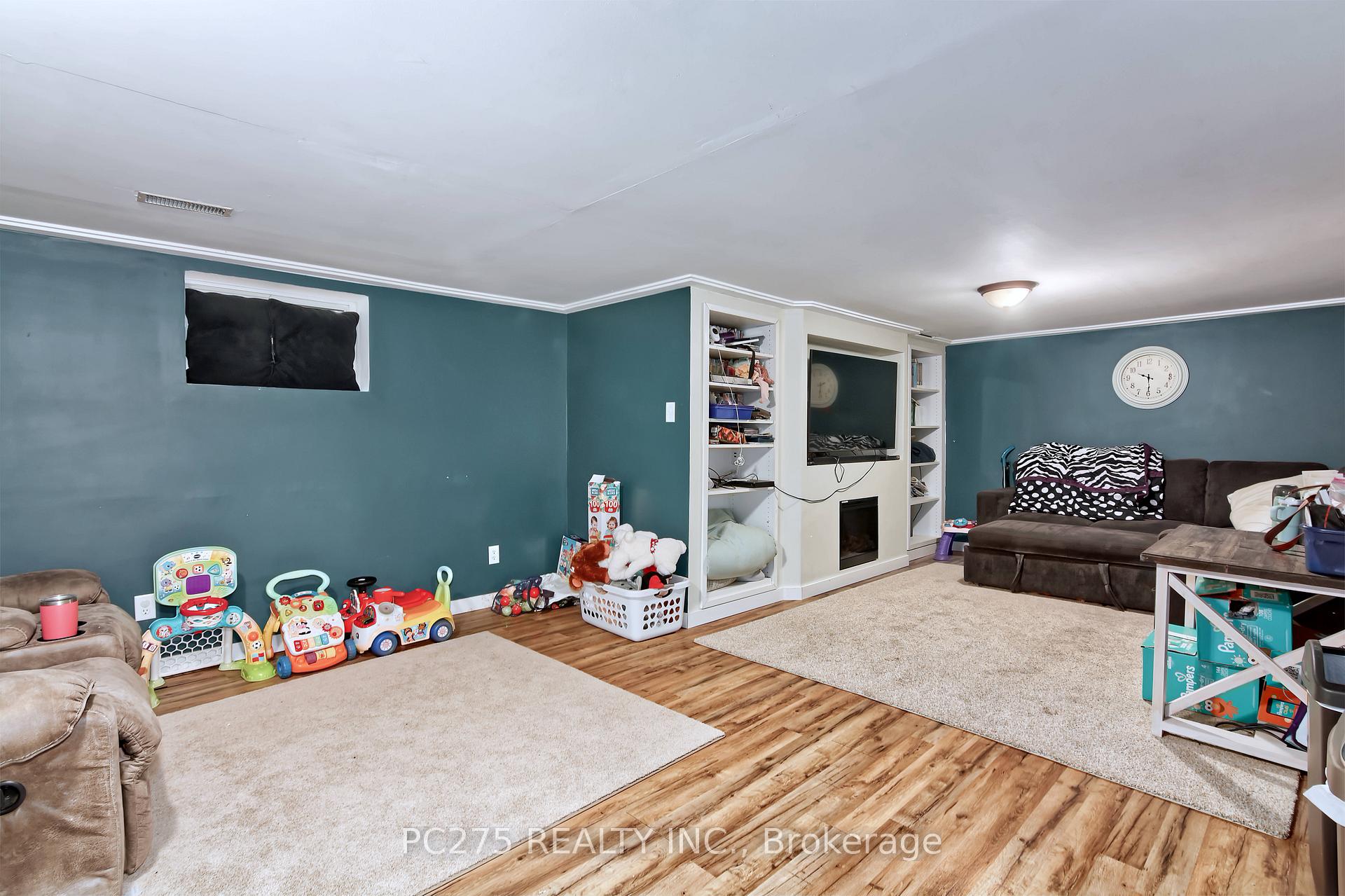 Photo 32 of 3065 Brigden Road, St. Clair — HOMEH