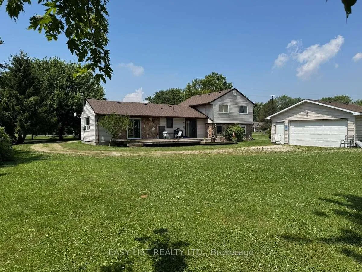 Photo 5 of 3104 St Clair Parkway, St. Clair — HOMEH
