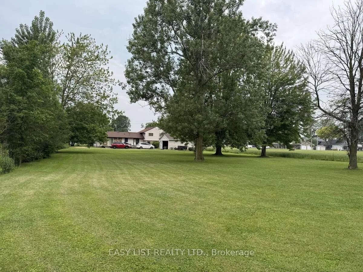 Photo 9 of 3104 St Clair Parkway, St. Clair — HOMEH