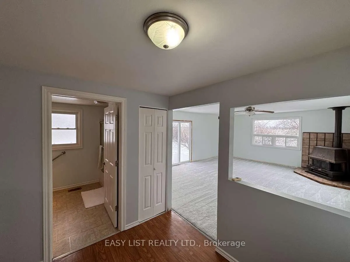 Photo 12 of 3104 St Clair Parkway, St. Clair — HOMEH