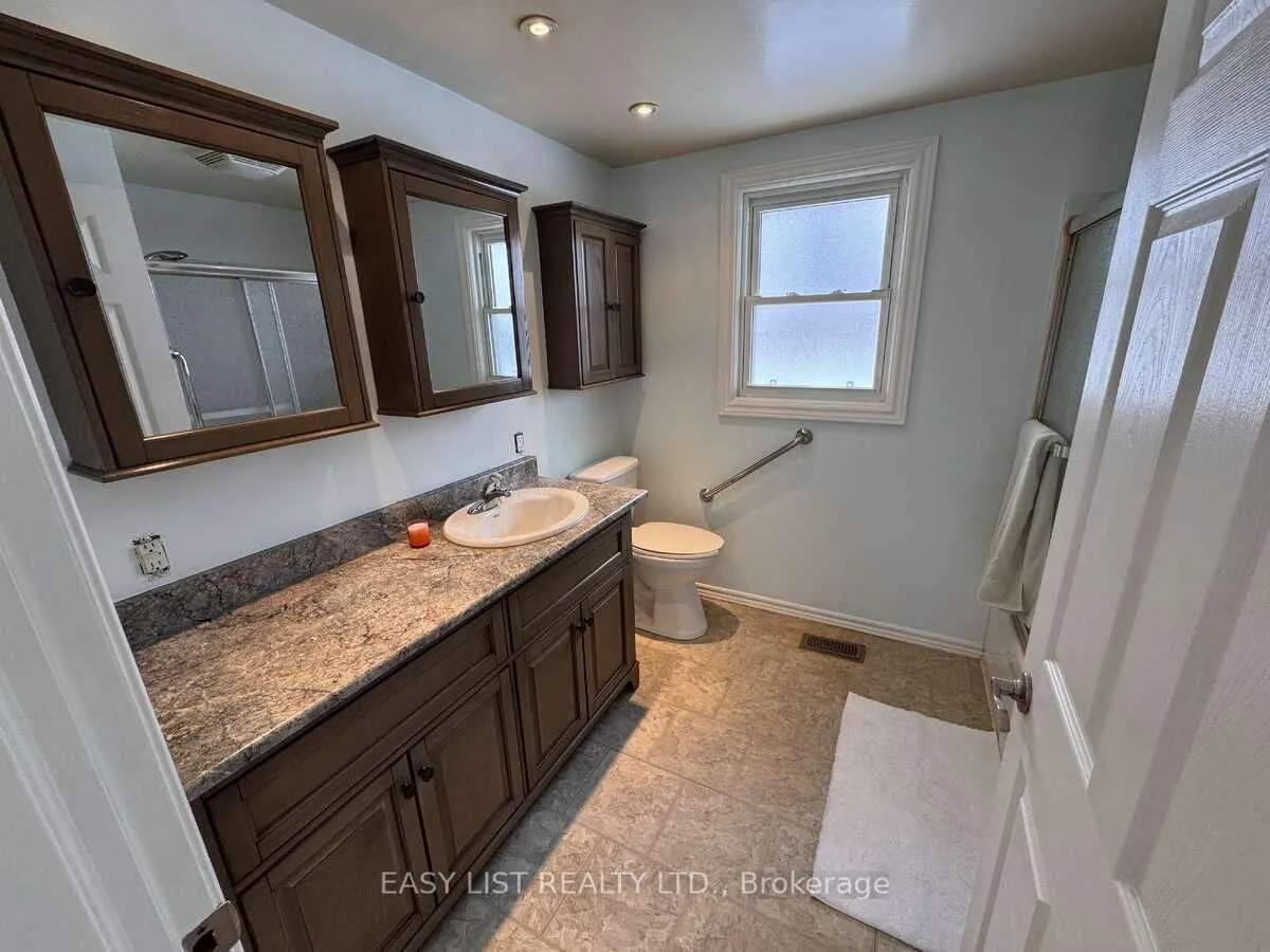 Photo 16 of 3104 St Clair Parkway, St. Clair — HOMEH
