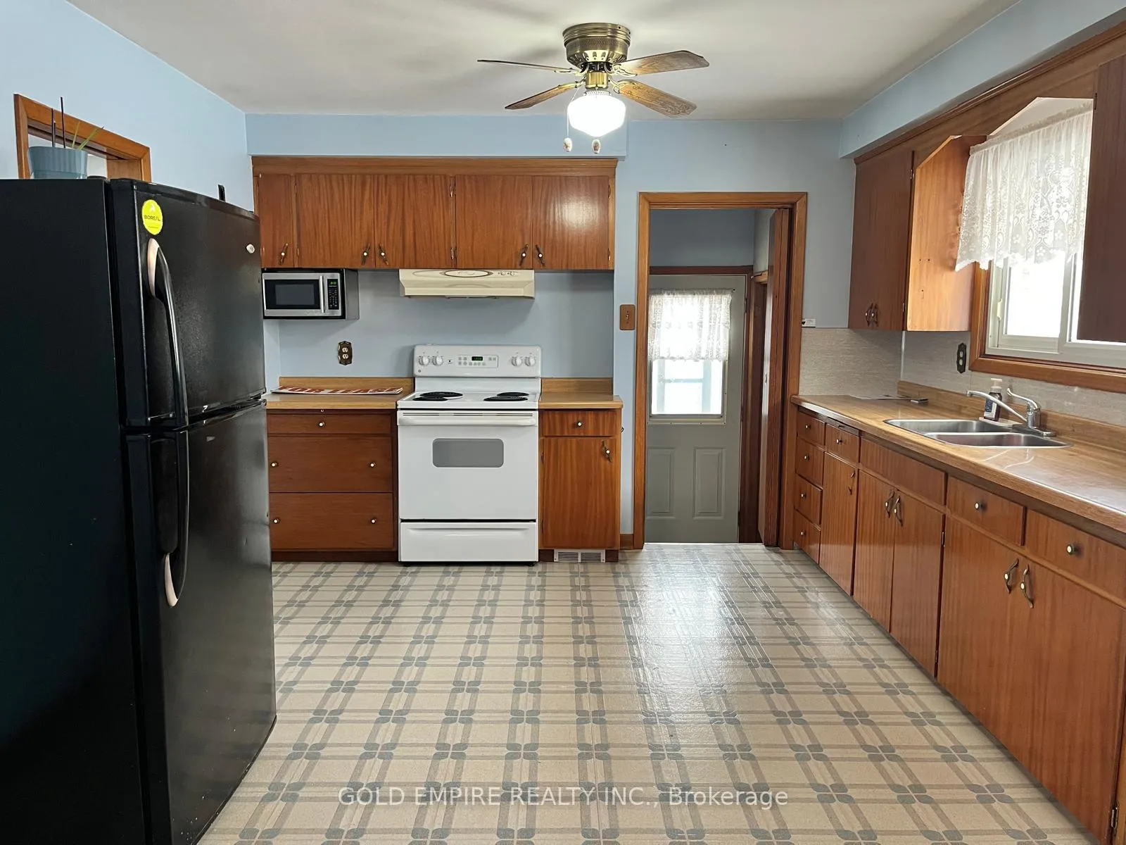 Photo 8 of 19 St Joseph Street, St. Thomas — HOMEH