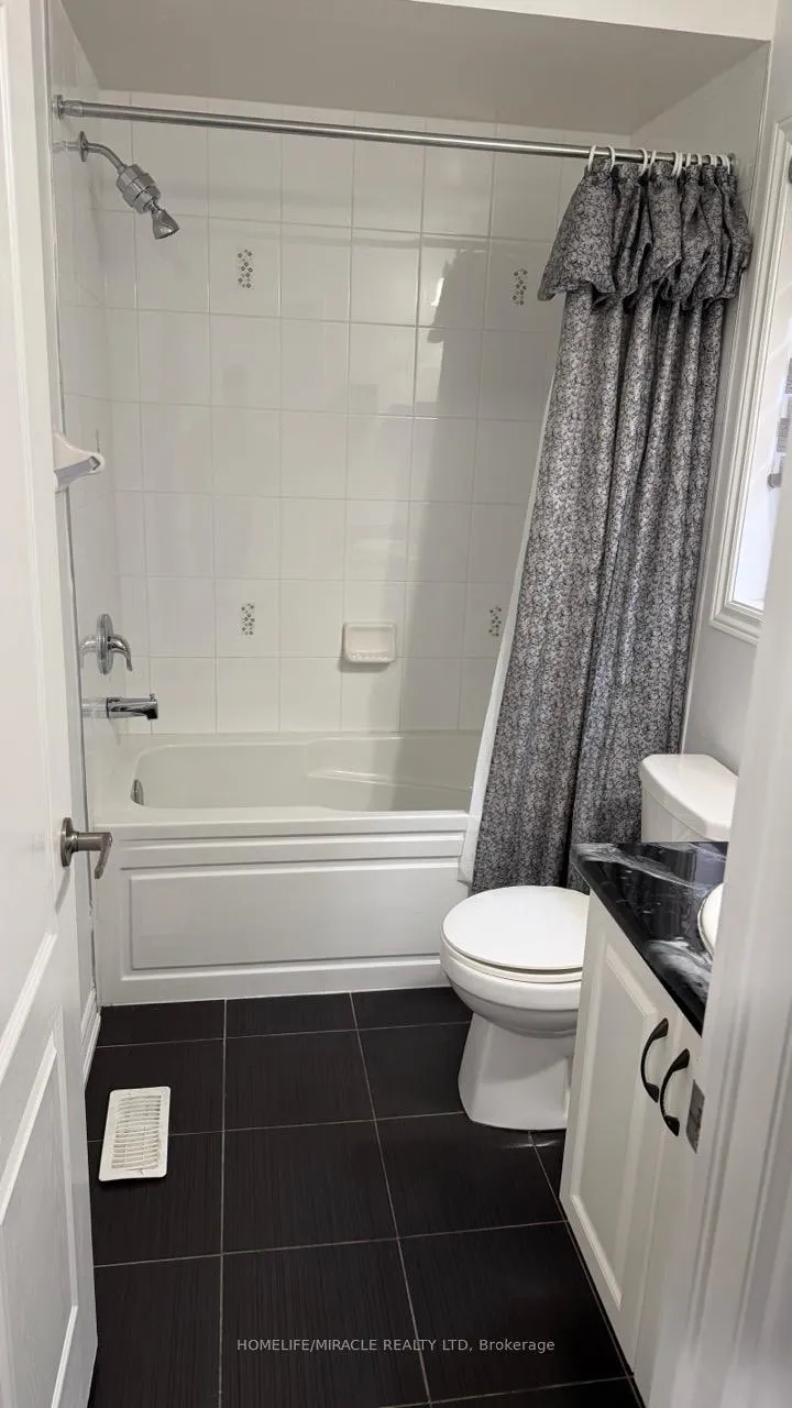 Photo 14 of 14 Canary Close, Brampton, Credit Valley — HOMEH