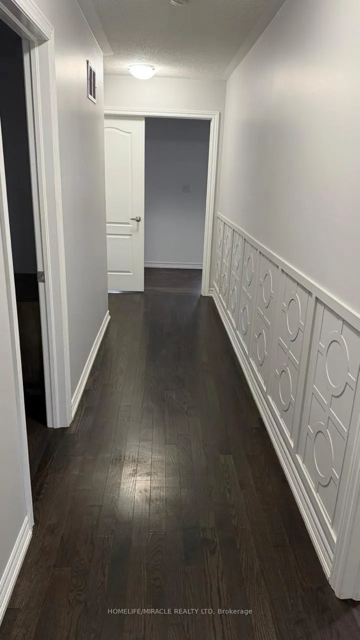 Photo 16 of 14 Canary Close, Brampton, Credit Valley — HOMEH