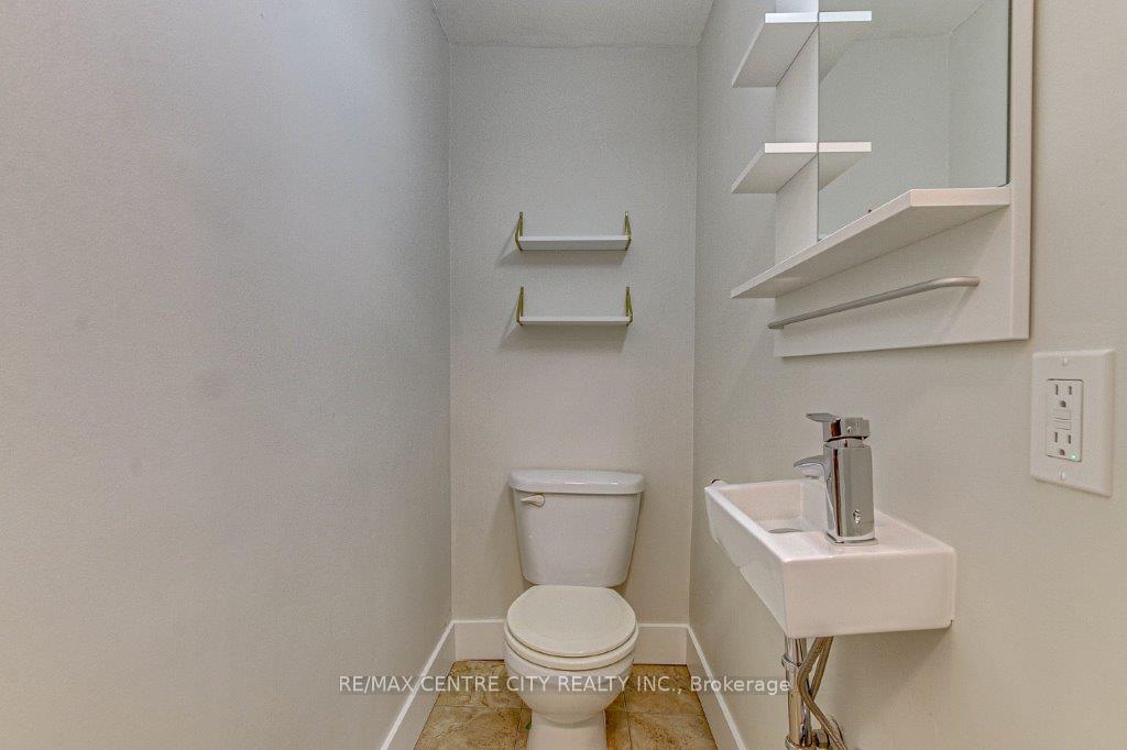 Photo 10 of 109 Balaclava Street, St. Thomas — HOMEH