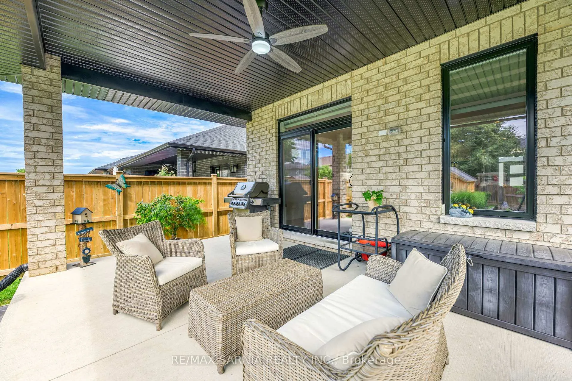 Photo 41 of 393 Bayhill Drive, St. Clair — HOMEH