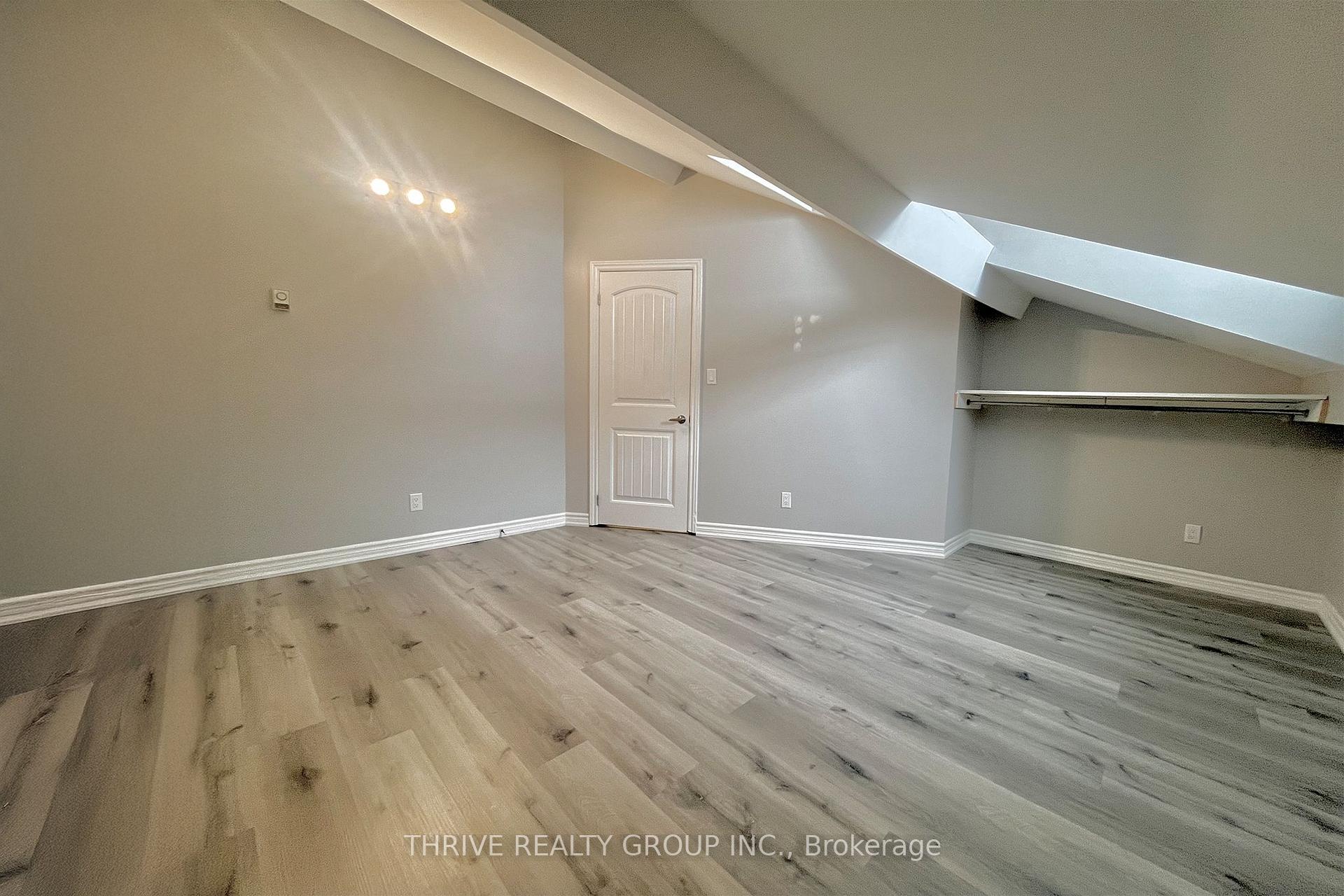 Photo 10 of Unit 5, 286 Talbot Street, St. Thomas — HOMEH