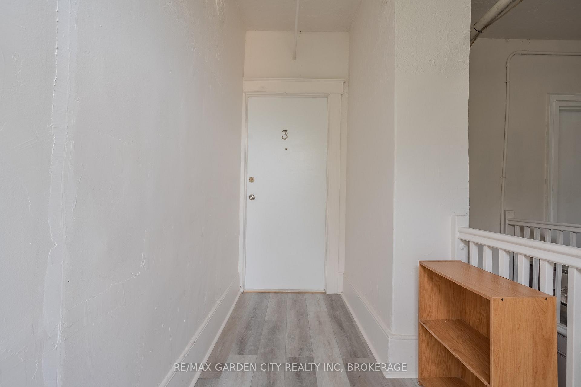Photo 11 of Unit 3, 22 St. Paul Street, St. Catharines, Downtown — HOMEH
