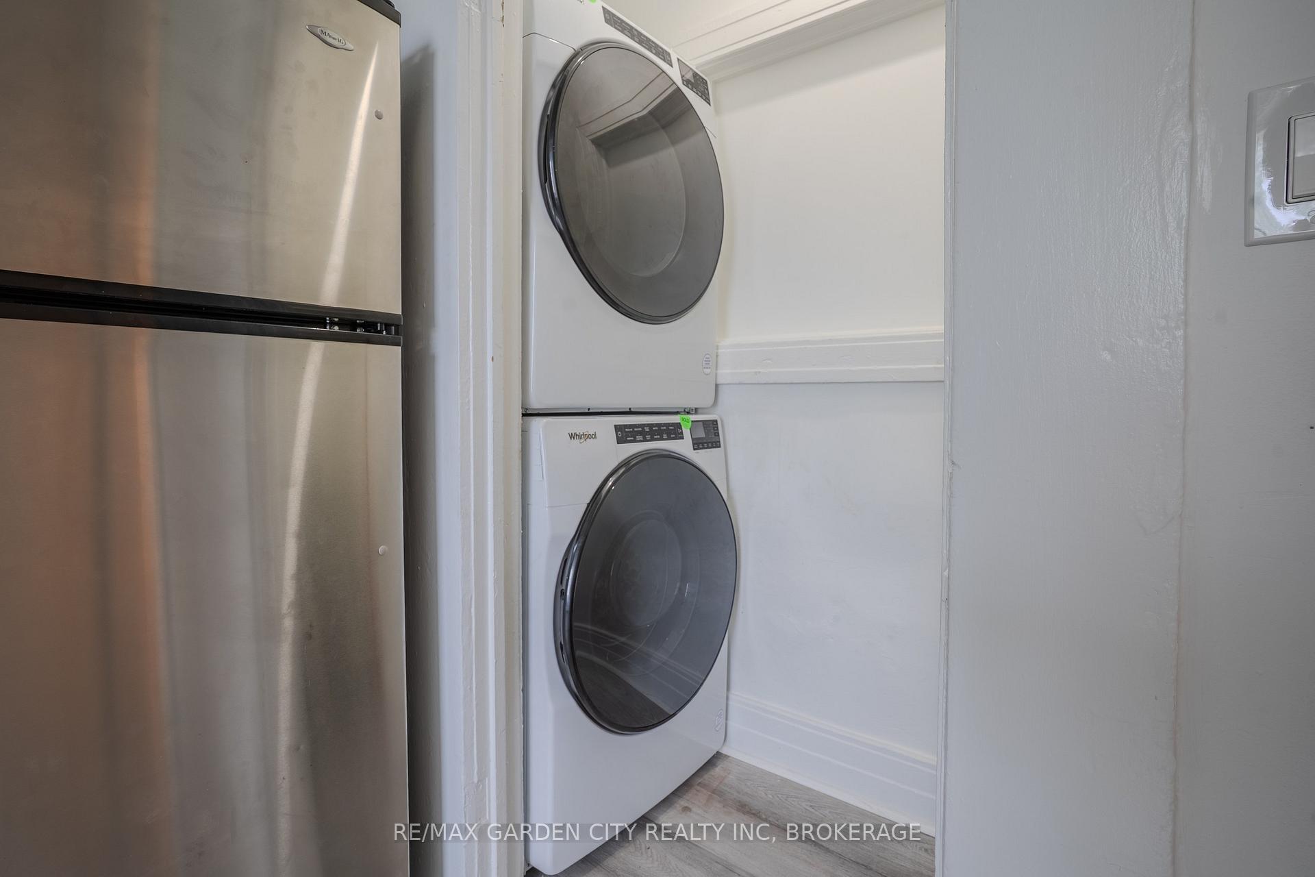 Photo 13 of Unit 3, 22 St. Paul Street, St. Catharines, Downtown — HOMEH