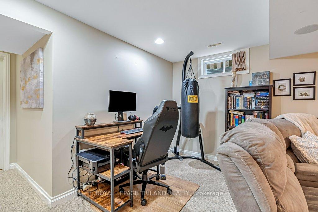 Photo 27 of 14 Penhale Avenue N, St. Thomas — HOMEH