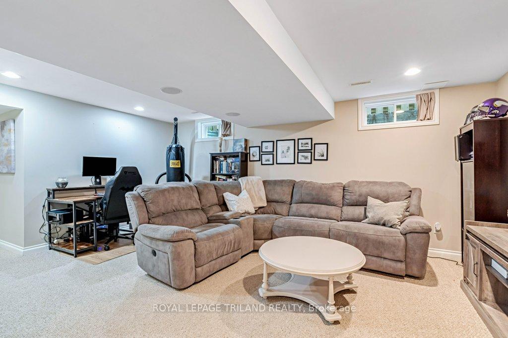 Photo 31 of 14 Penhale Avenue N, St. Thomas — HOMEH