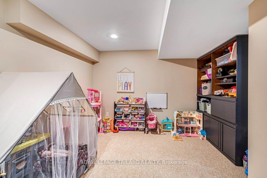 Photo 33 of 14 Penhale Avenue N, St. Thomas — HOMEH