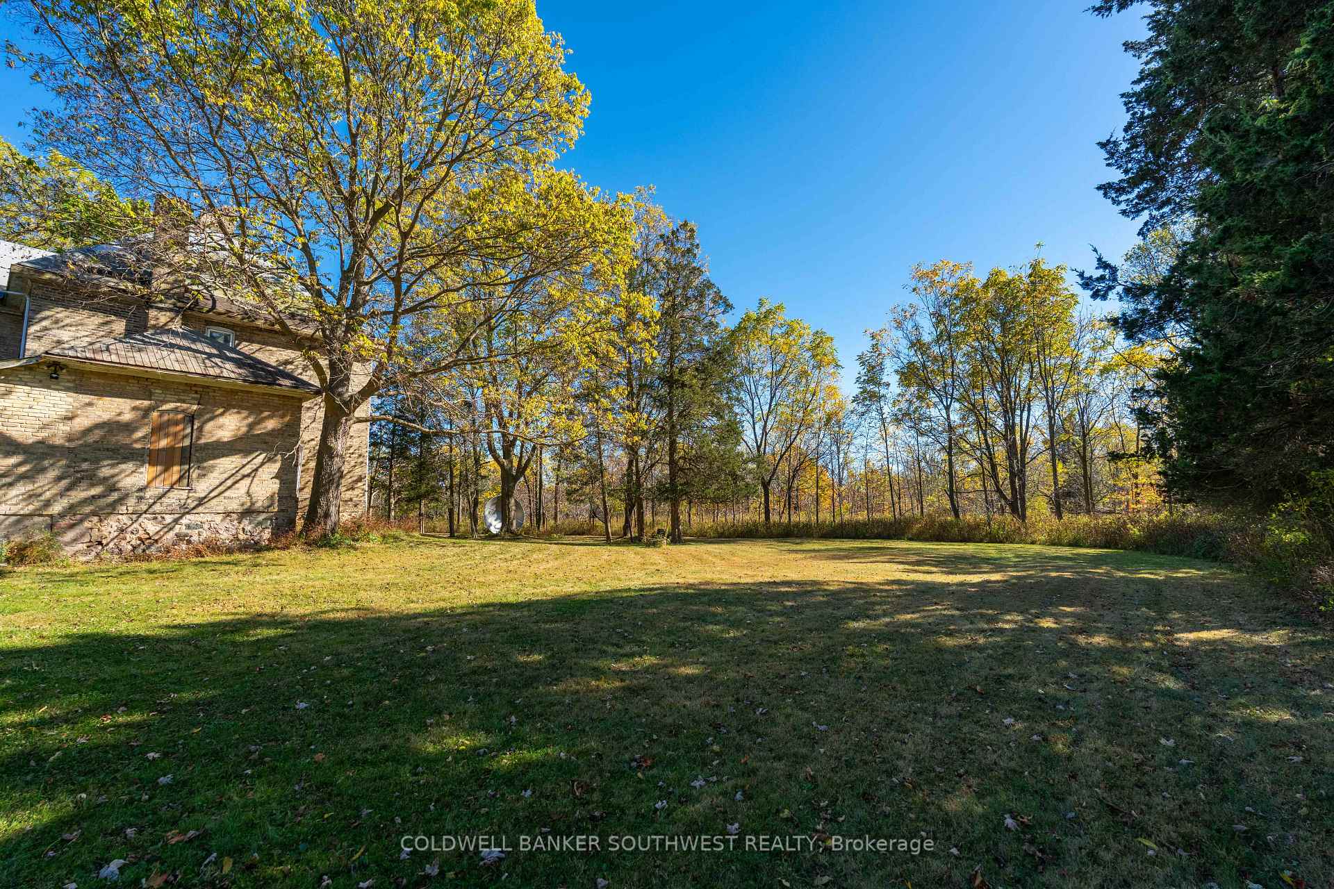 Photo 3 of 3127 Brigden Road, St. Clair — HOMEH