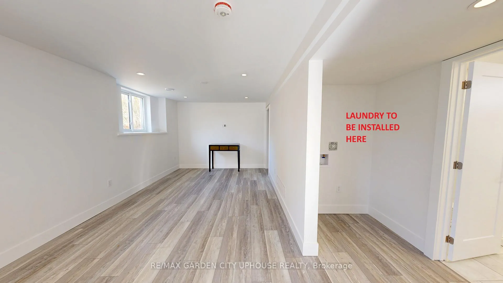 Photo 17 of 168 Russell Avenue, St. Catharines, Downtown — HOMEH
