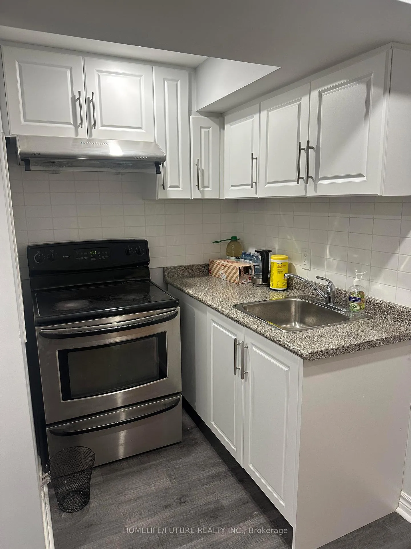 Photo 4 of Unit Bsmt, 35 Chapman Drive, Ajax, Central — HOMEH