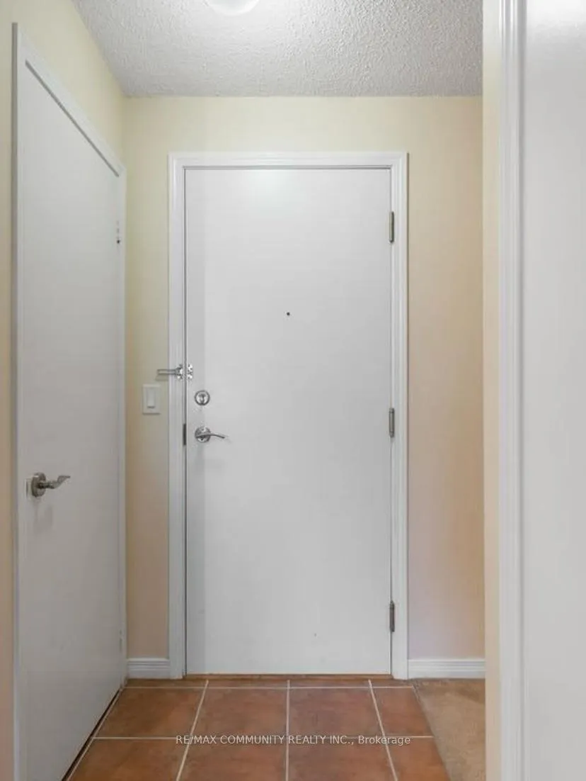 Photo 2 of Unit 512, 3650 Kingston Road, Scarborough, Scarborough Village — HOMEH