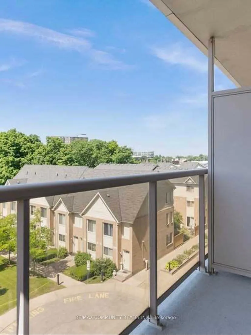 Photo 12 of Unit 512, 3650 Kingston Road, Scarborough, Scarborough Village — HOMEH